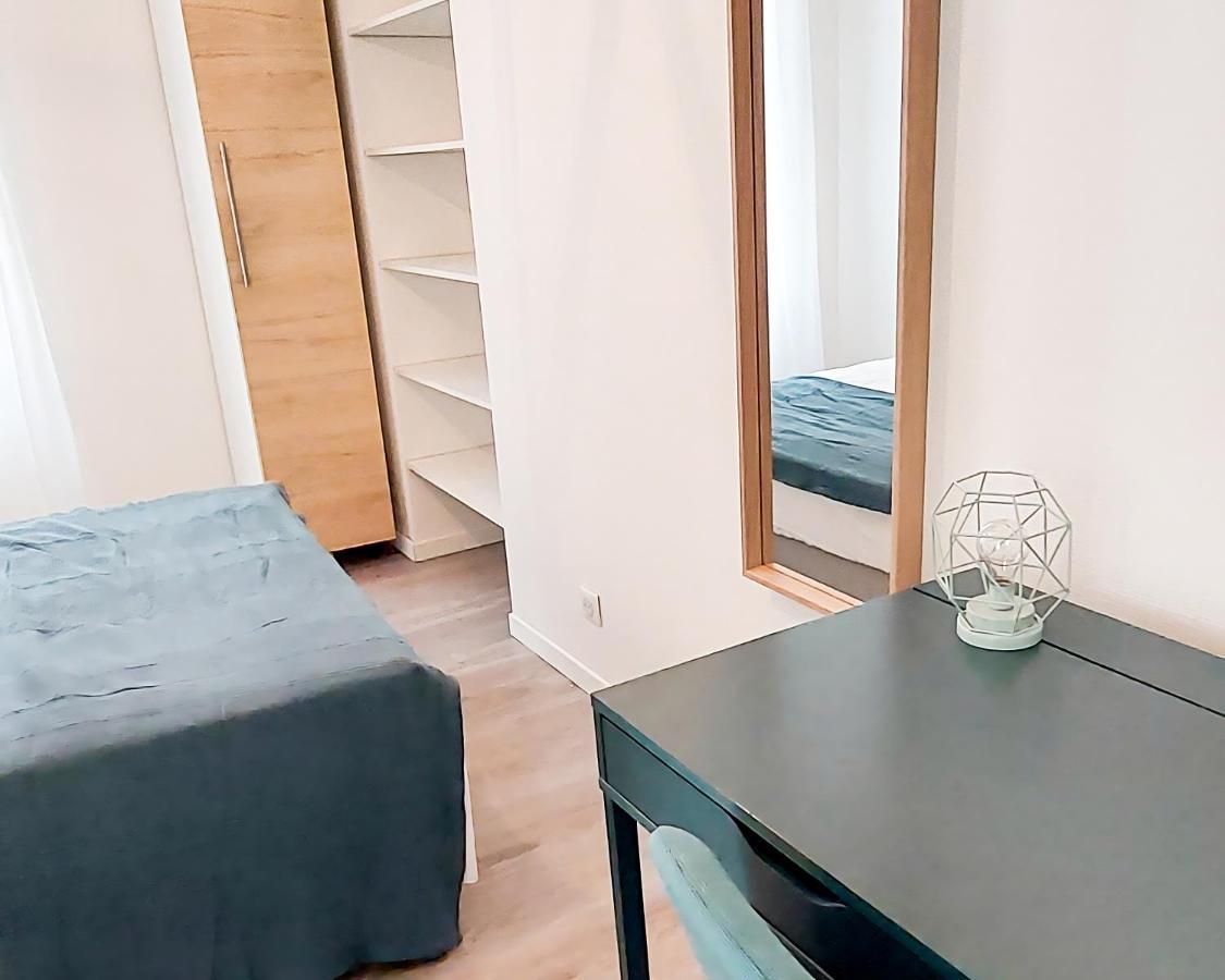 Artsmalt *Ideal Pro * Proche Commerces * 2 Chambres * Tout Confort Montluçon Kültér fotó