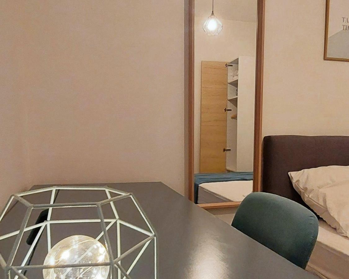 Artsmalt *Ideal Pro * Proche Commerces * 2 Chambres * Tout Confort Montluçon Kültér fotó